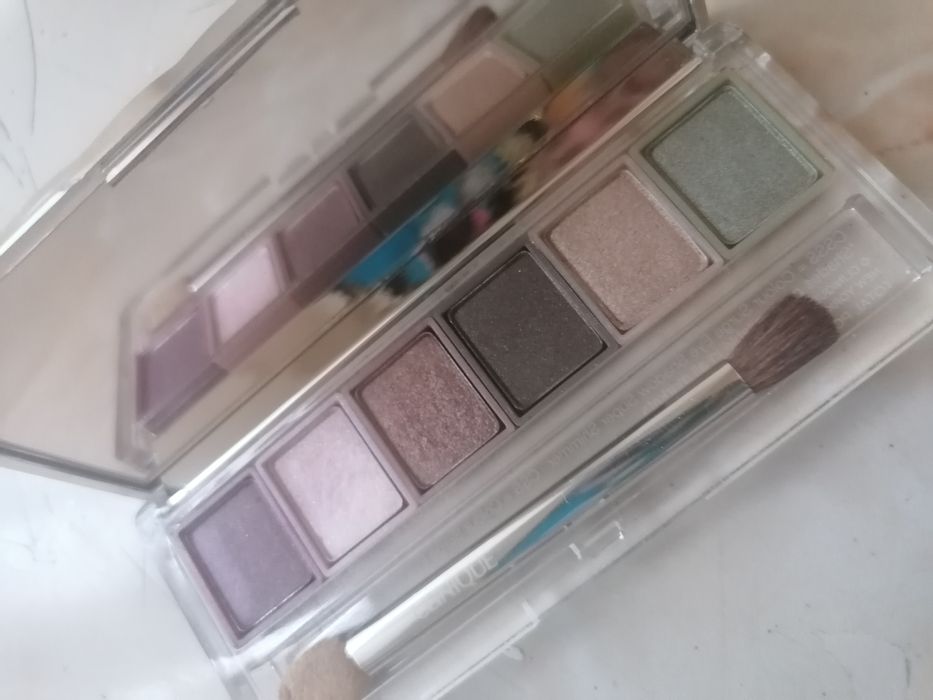 Cienie do powiek Clinigue