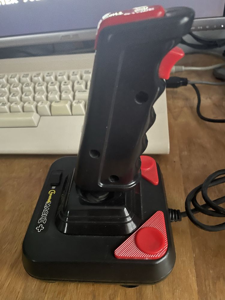 Cheetach Mach1 plus joystick Atari Commodore ZX Spectrum sprawny