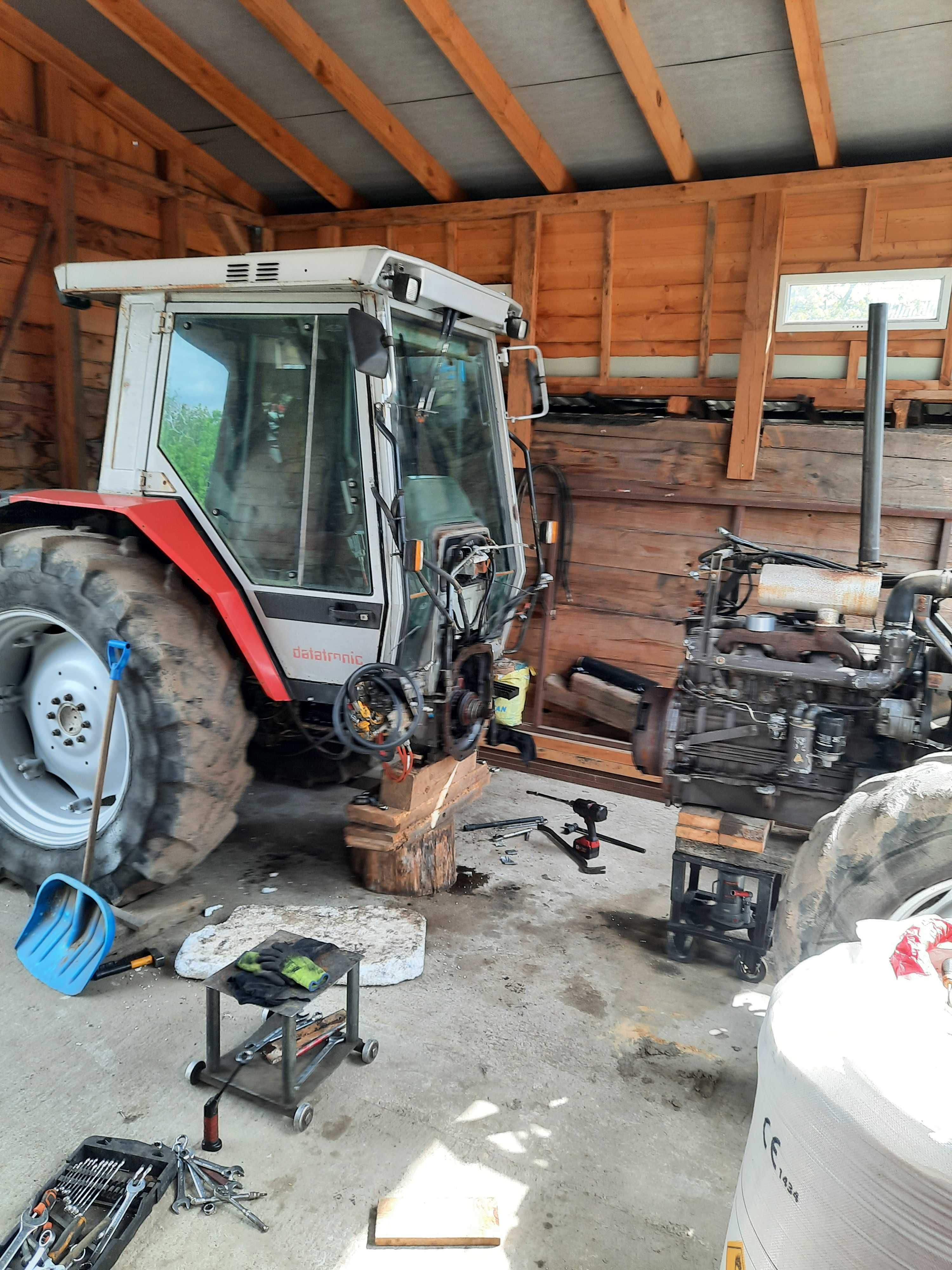 Massey Ferguson 3080 z turem agrama 3 sekcyjny