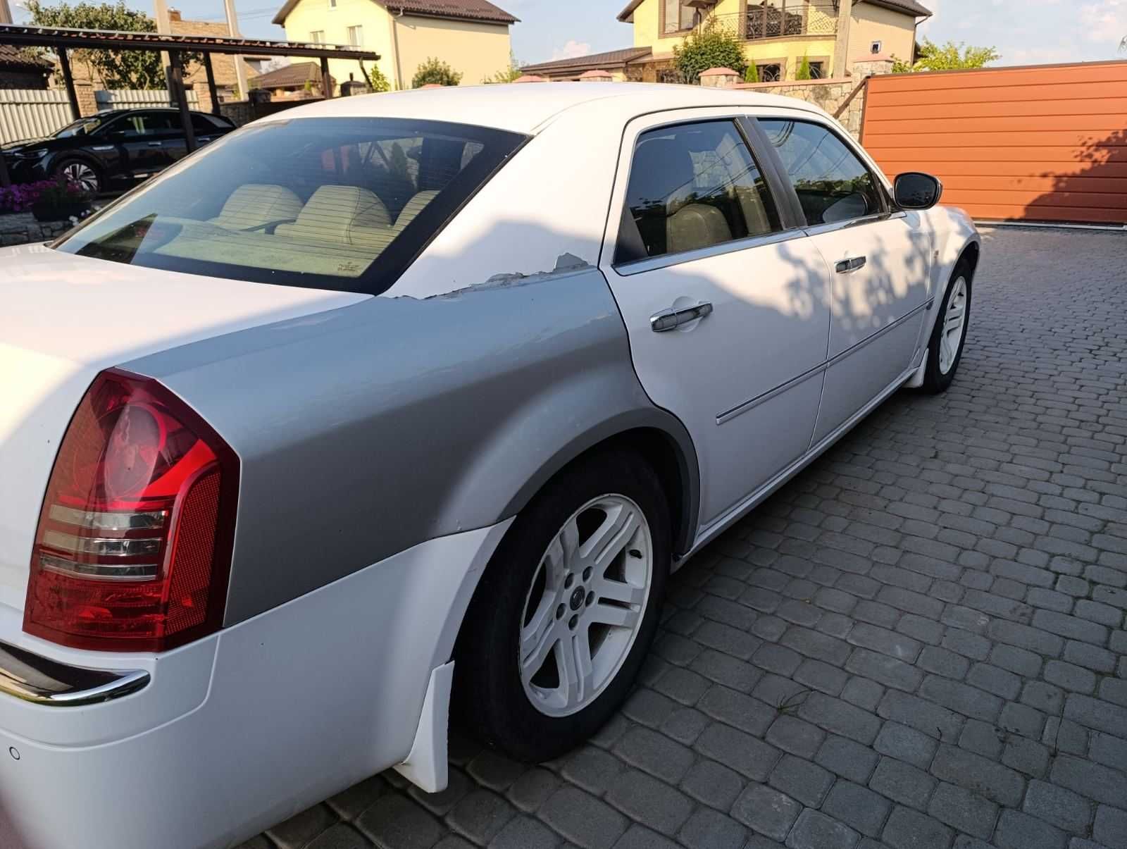 Продам Chrysler 300c  2006 рік