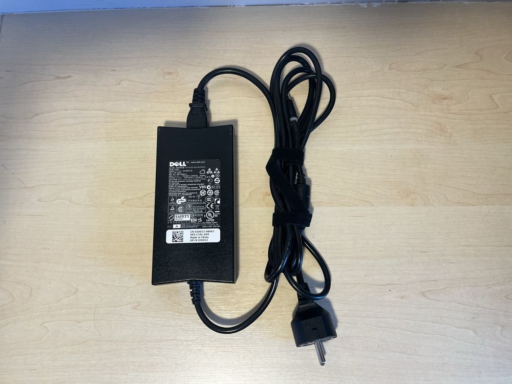 Pancerny Laptop Dell Latitude e6540: 15 cali, 12GB RAM, dysk 300GB