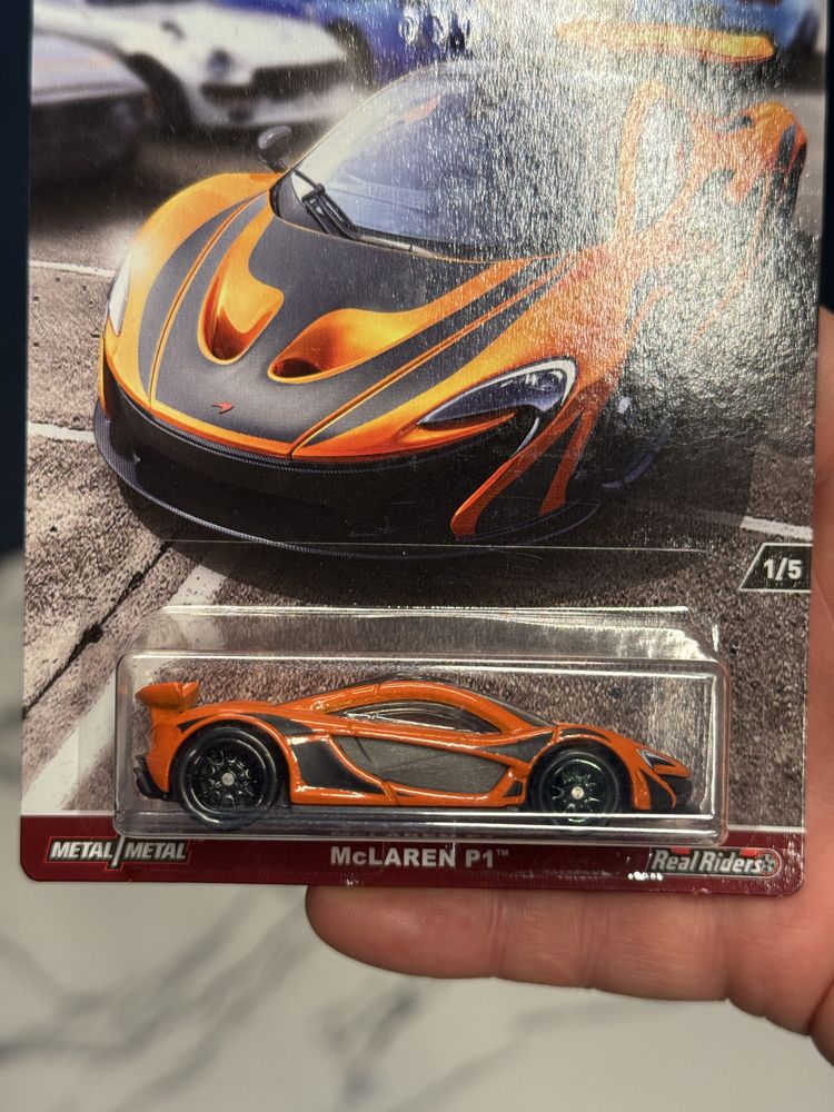 Hot Wheels Premium Cars & Donuts McLaren P1