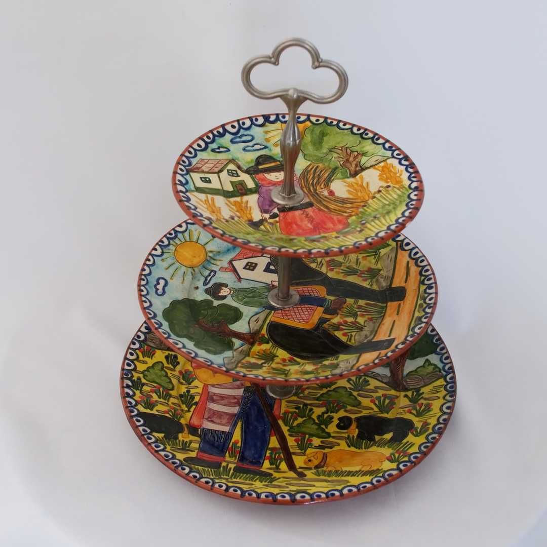Suporte para bolos com 3 andares - Olaria Flosa de Redondo