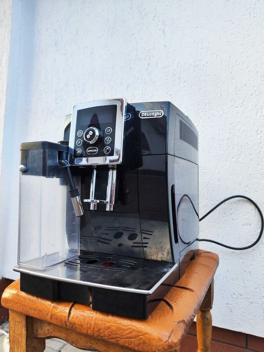 Кавомашина кофемашина Delonghi cappuccino ECAM 23.450