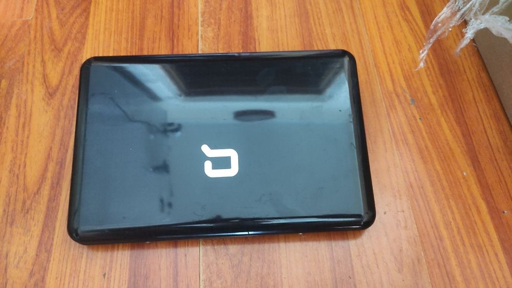 Продам ноутбук Compag Mini 110