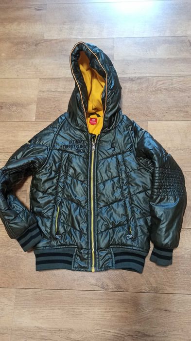 Куртка осіння для хлопчика 9-10 років