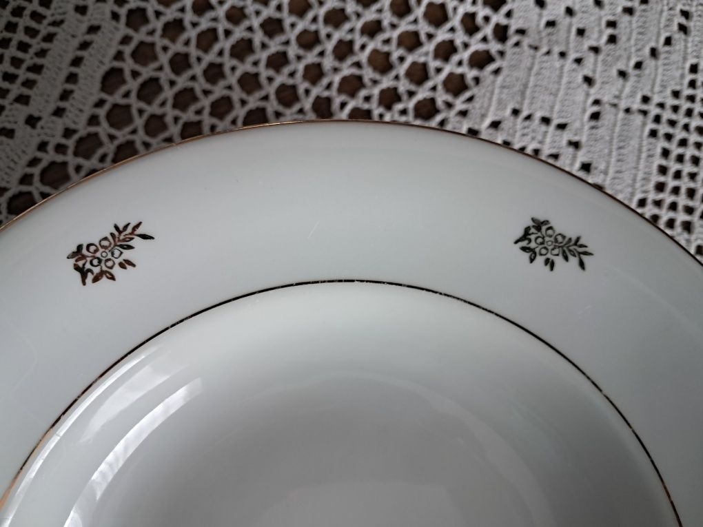 Porcelana Karolina lata 80 - 6 talerzy + waza