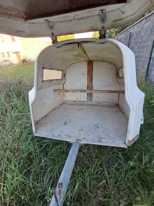 Przyczepka do przewozu zwierząt