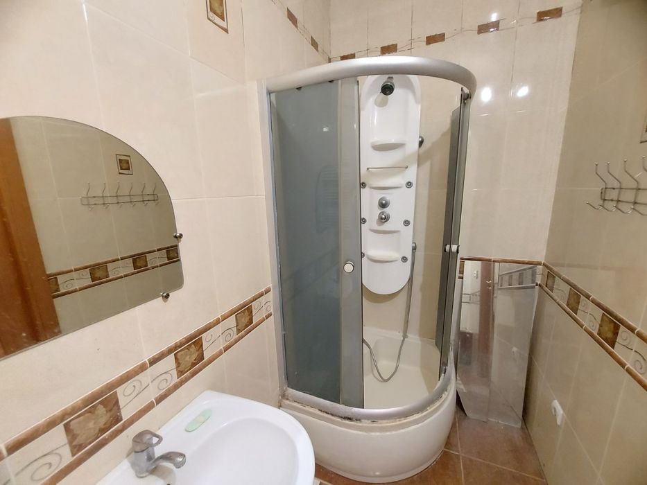 Центр міста вул.Чорновола з індивідуальним