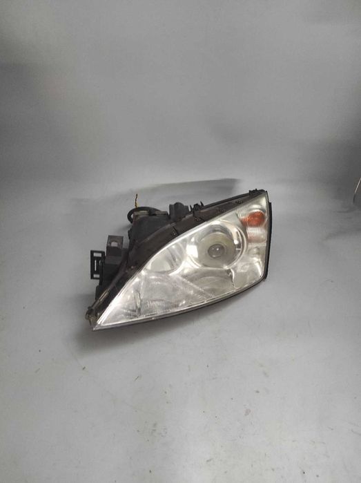 FORD MONDEO MK3, Reflektor lewy Xenon z przetwornicą, OE: 1S711.3006
