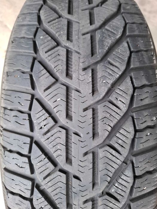 Opony zimowe 225/60/17
