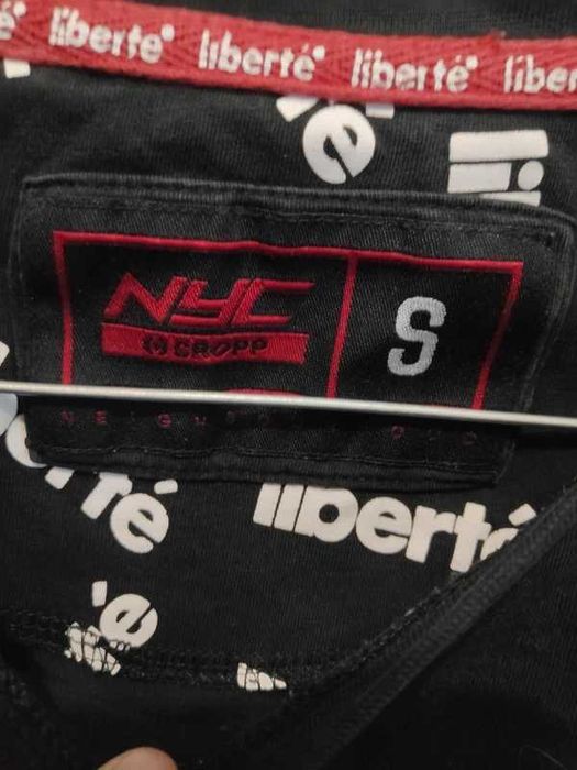 Koszulka 1991. NYC Cropp. Rozm.s.