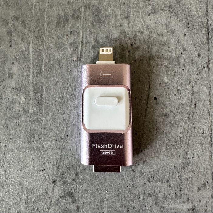 Флешка для iPhone на 256 GB