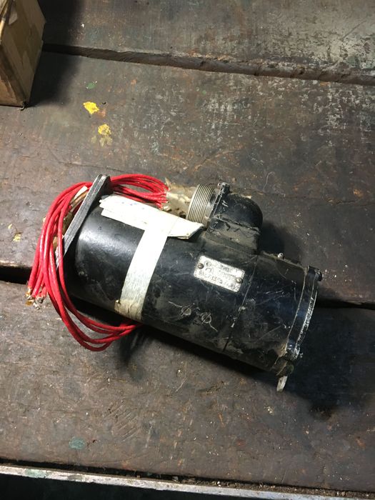 Двигатель электромотор электродвигатель авиационный 27 вольт Д-600ТВ