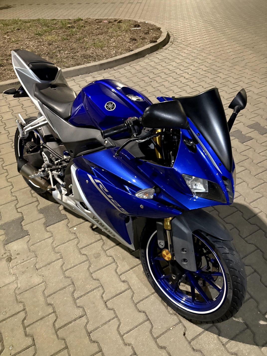 Yamaha yzf r 125