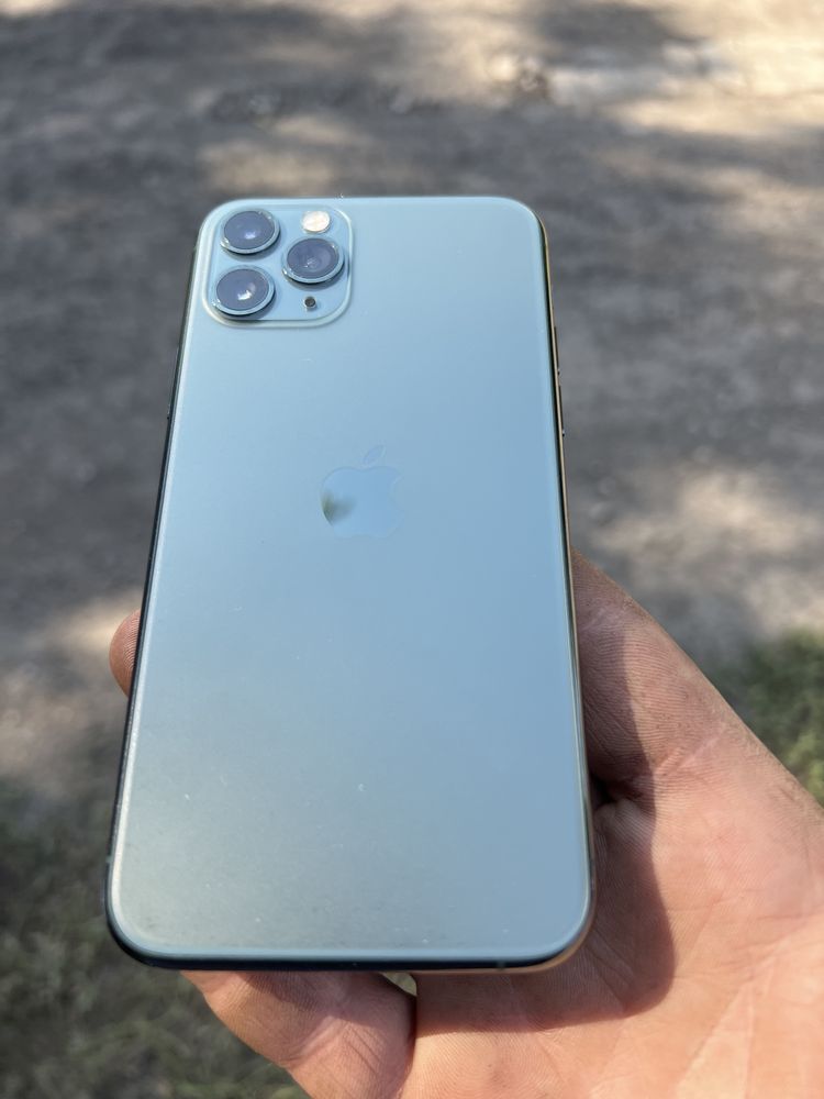 Айфон 11про Iphone 11pro 64 неверлок без паролей все ок 90%акб зеленый