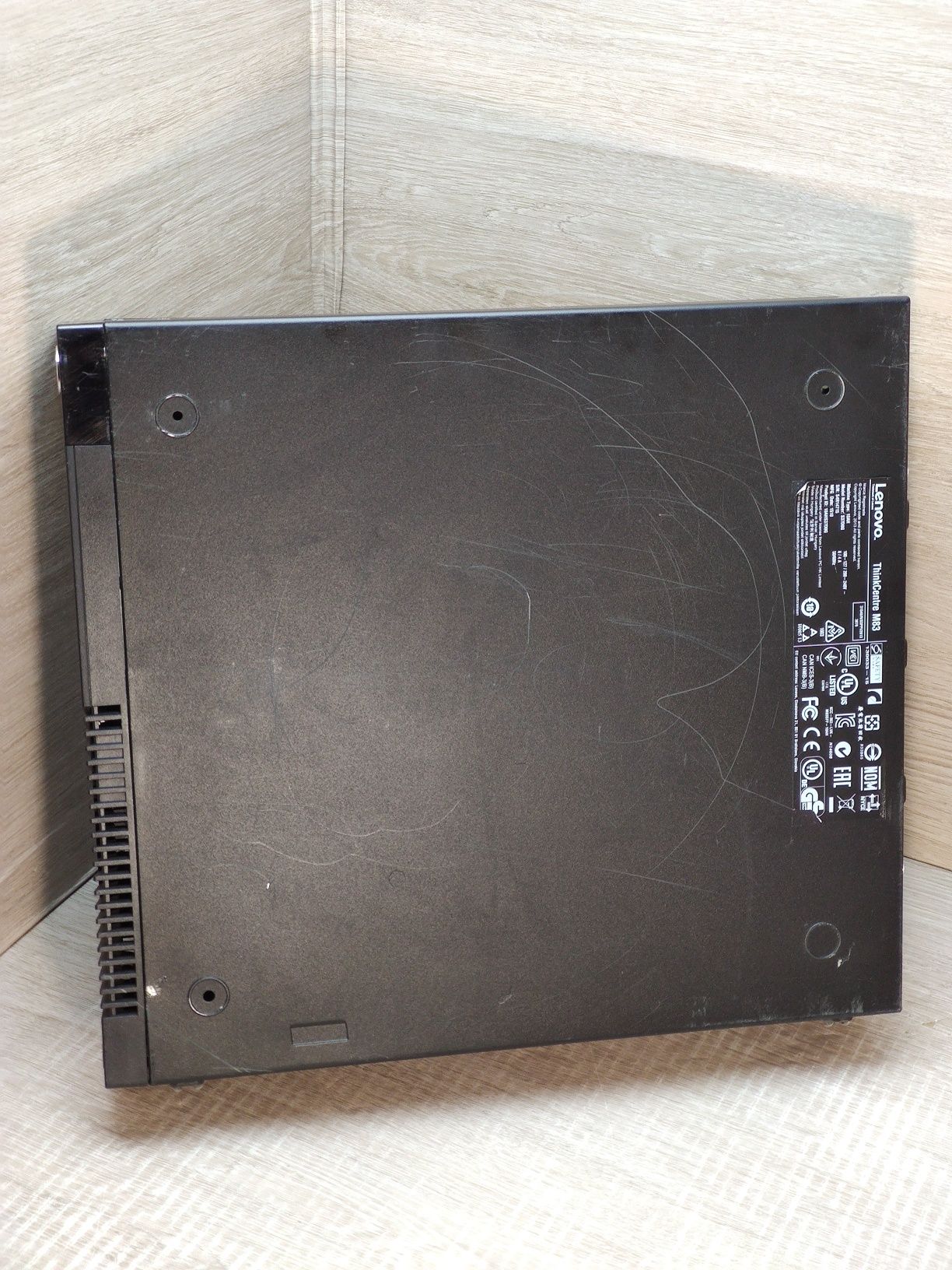 Lenovo M83 (intel i5-4430/8GB DDR3)