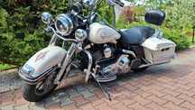 Harley-Davidson Touring Road King Harley-Davidson FLHPI Road King POLICE