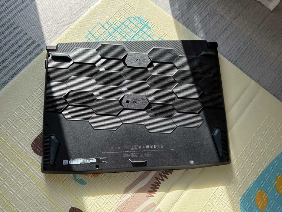 Computador Gaming - MSI Crosshair 15 C12V