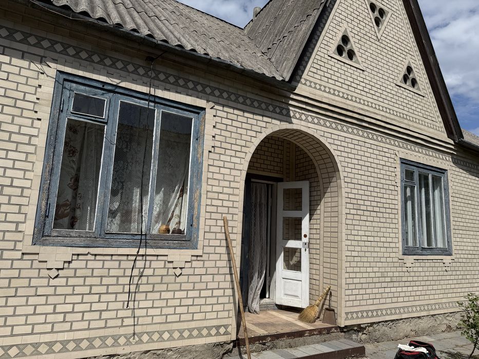 Продається будинок з 3-ома видами опалення Бершадь