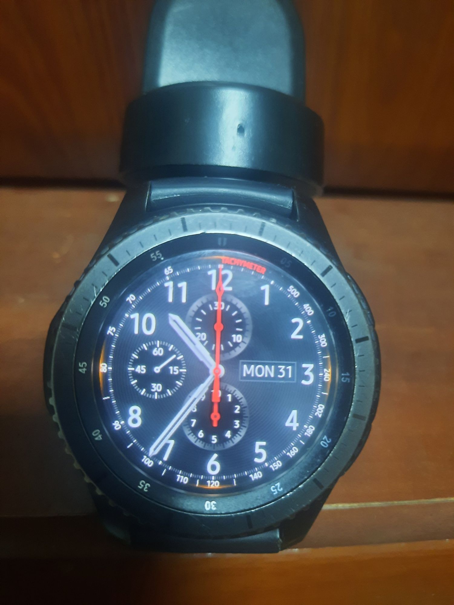 Смарт-часы SamsungGearS3Frontier