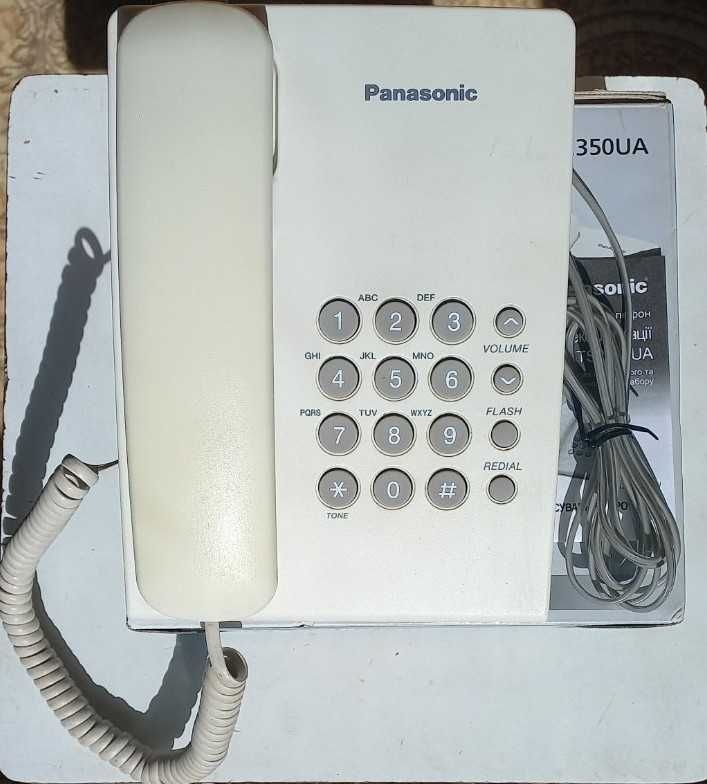 Телефон стаціонарний провідний Panasonic KX-TS2350UA