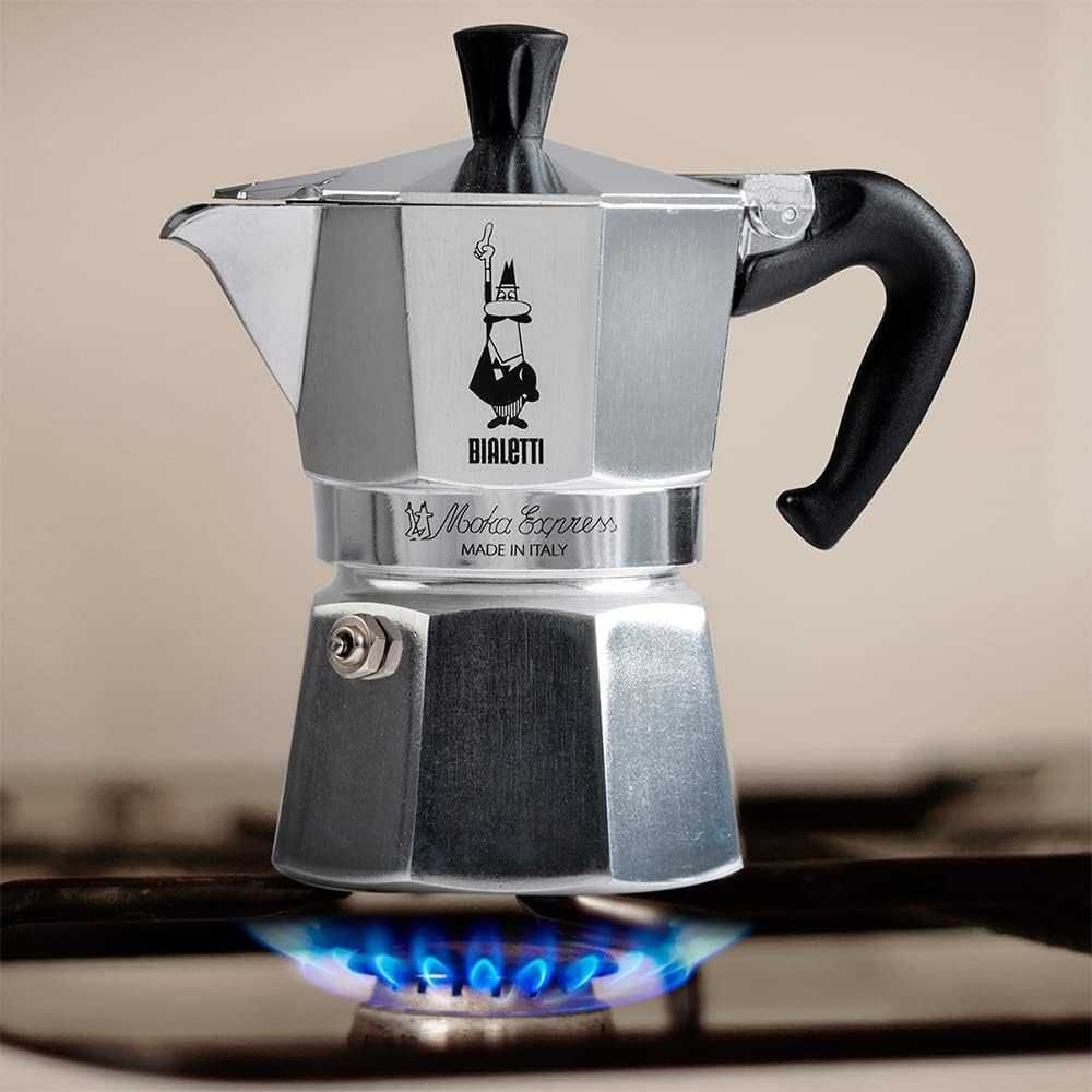 Гейзерна кавоварка італійська кавоварка Bialetti Moka Express