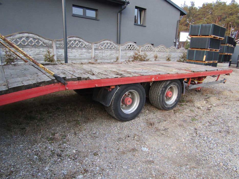 Przyczepa laweta tandem