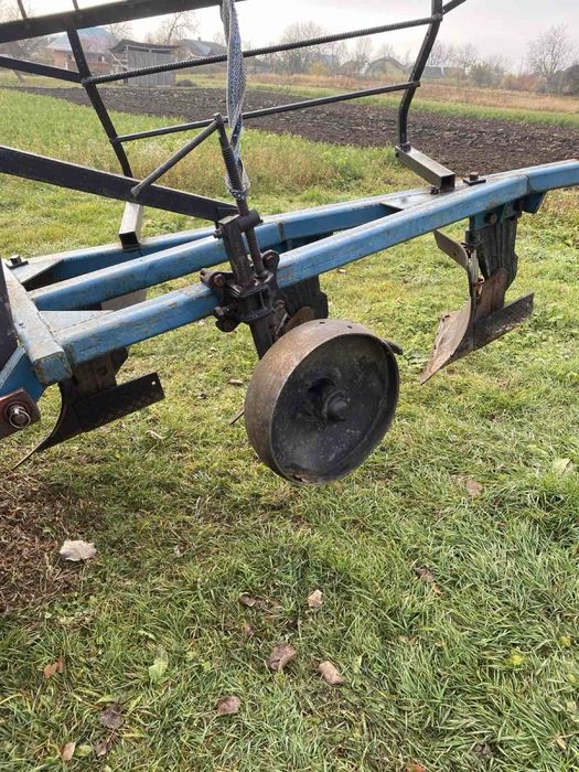 Продам плуг плн 3-35