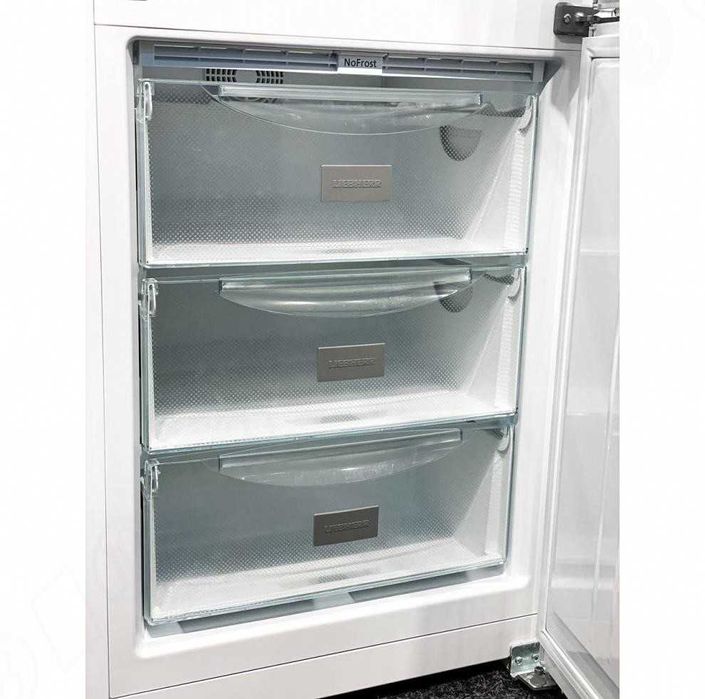 Холодильник LIEBHERR CN 3915