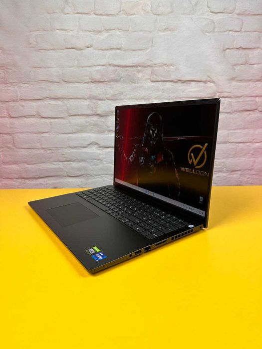 Ноутбук Dell Vostro 7620/16" FullHD IPS/i7-12700H/16GB/1TB/RTX3050Ti