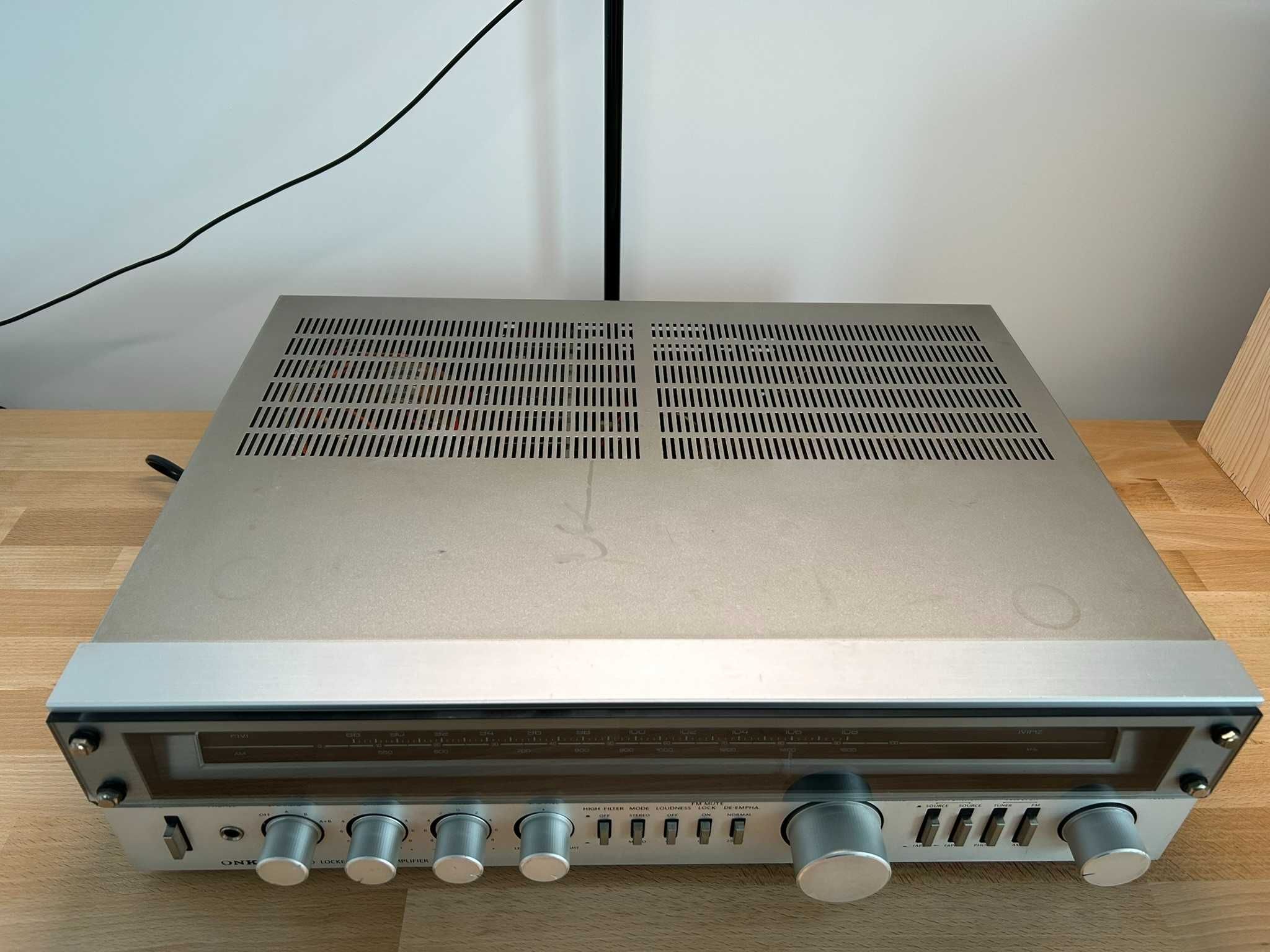 Amplituner Onkyo TX-3000 (Servo Locked)