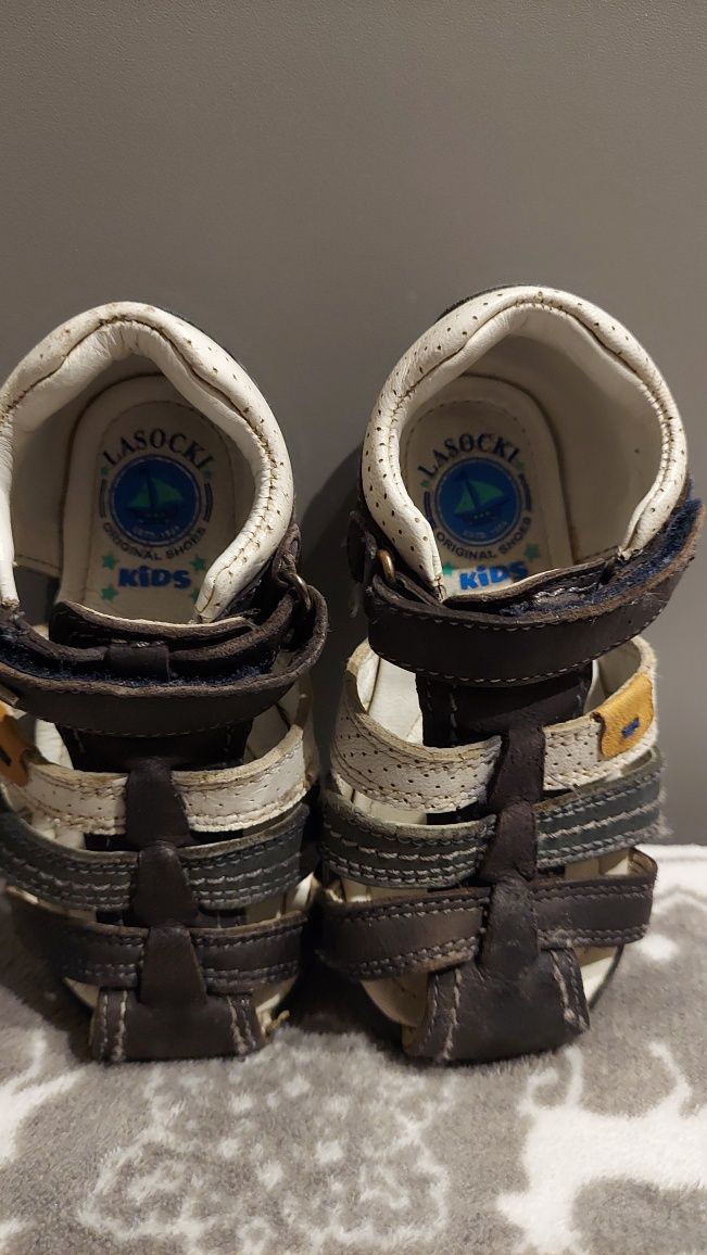 Sandalki, buciki Lasocki r 21