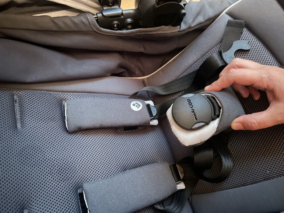 Carrinho de Passeio MaxiCosi Adorra 2 COMO NOVO