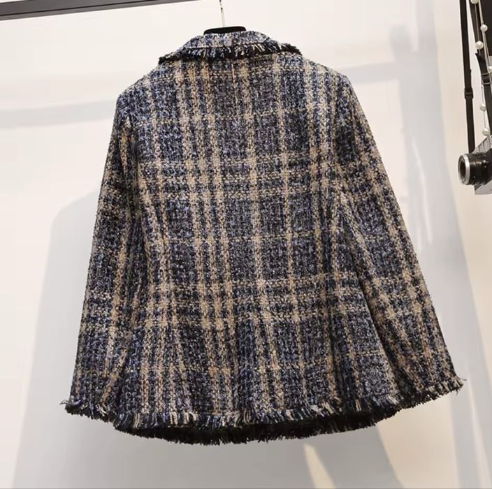 Твидовый жакет.