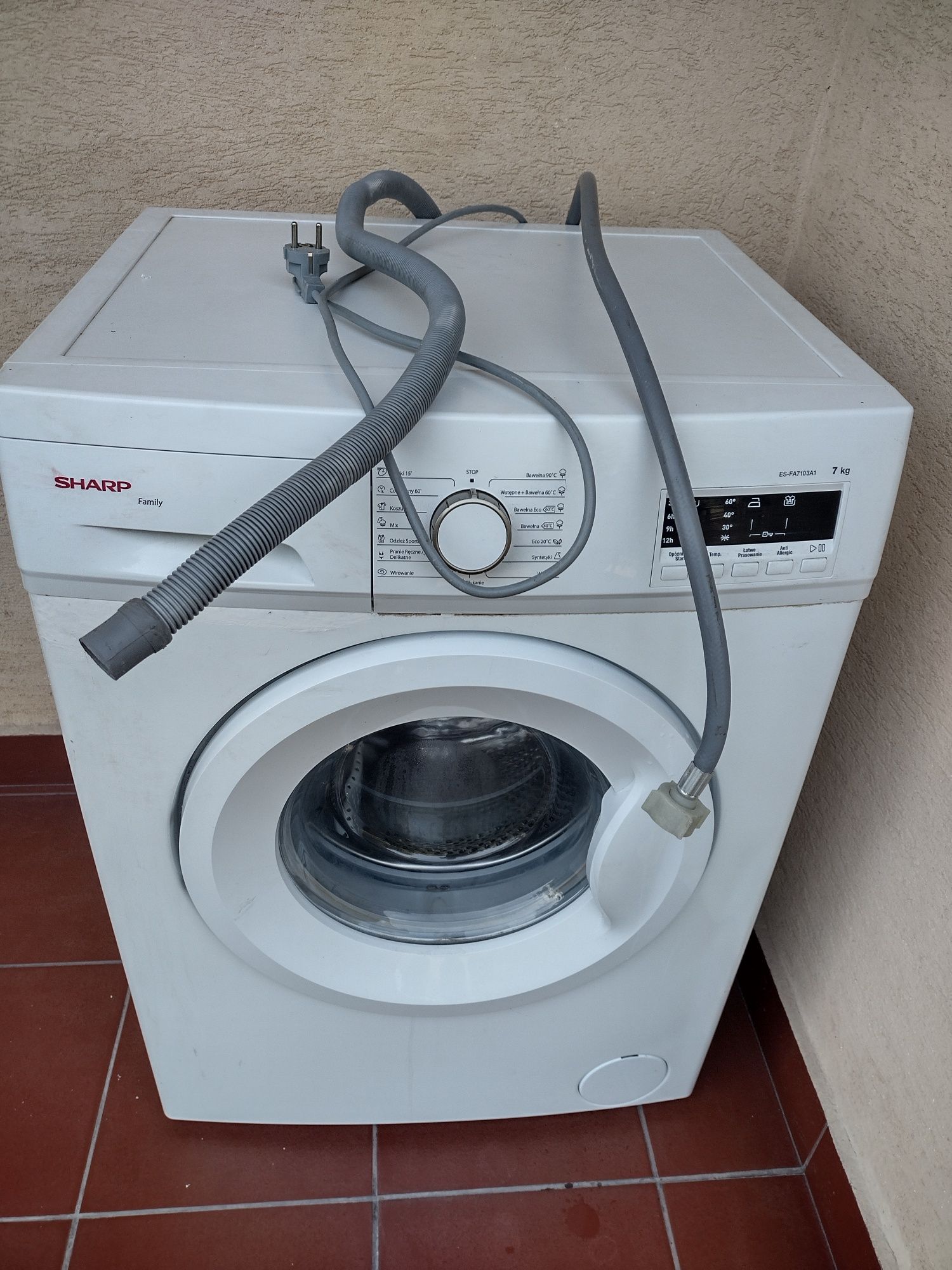 Pralka automat pojemność 7kg 1000 obrotów