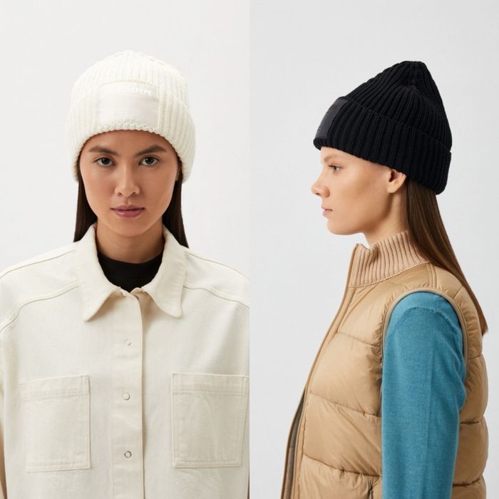 Шапка Patrizia Pepe оригінал, чорна, молочна в наявності, шерсть