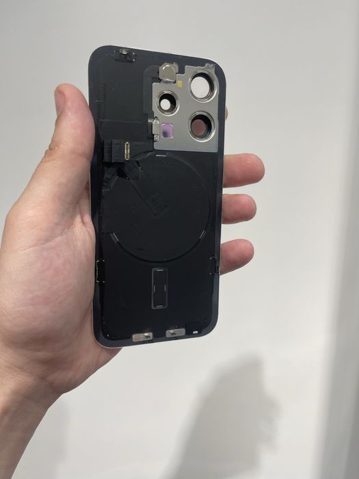 Оригінальне скло корпусу для iPhone 15 Pro White Titanium