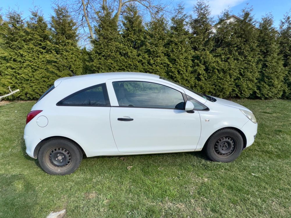 Opel corsa 2010rok