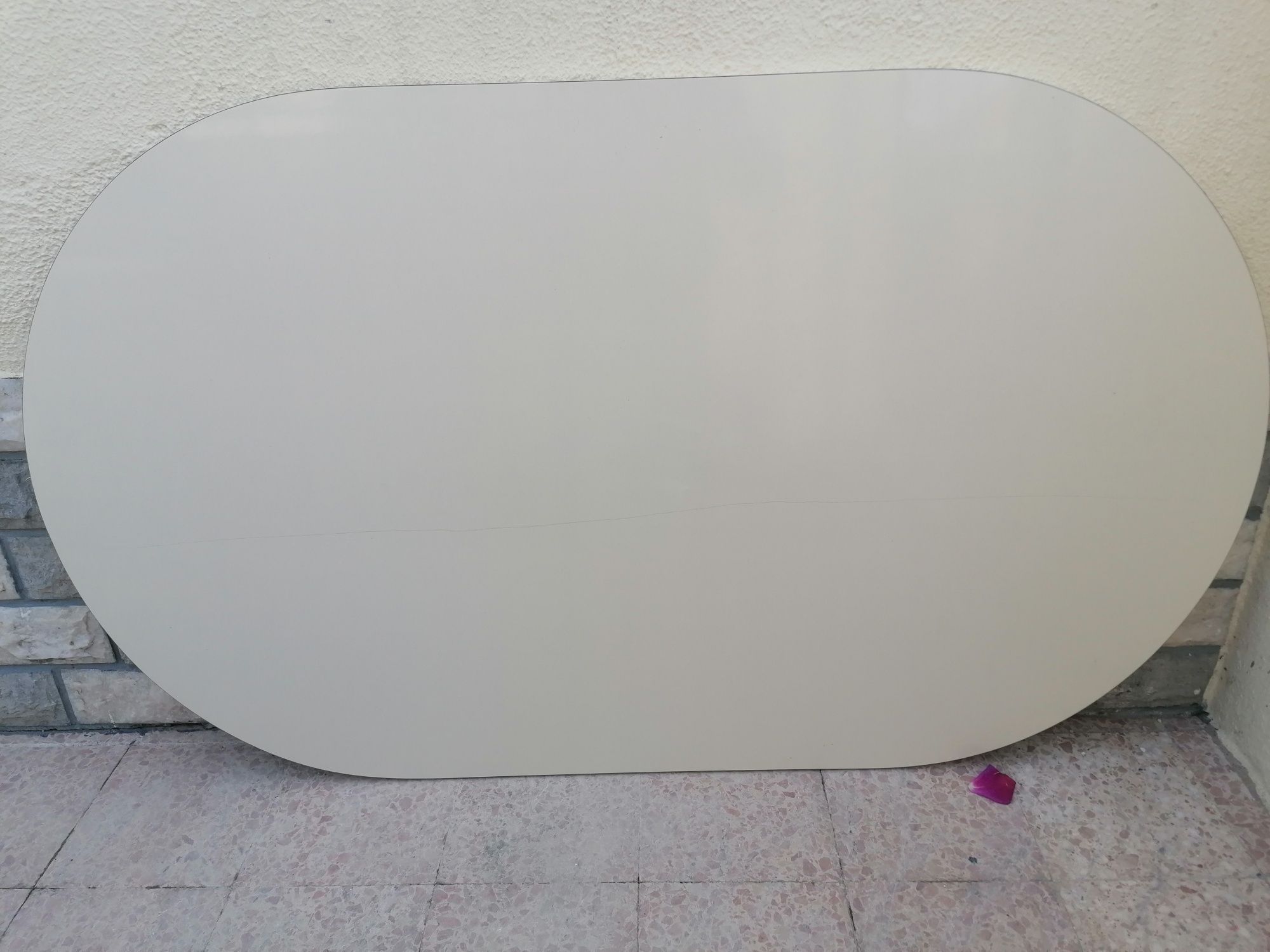 Dou mesa oval de cozinha