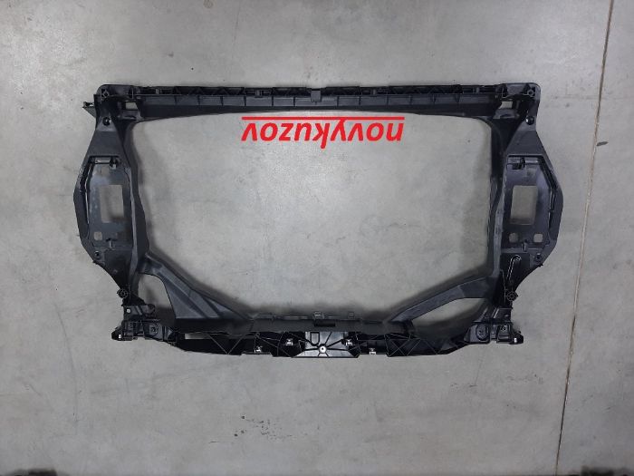 Капот  Audi Q3 ауди ку3