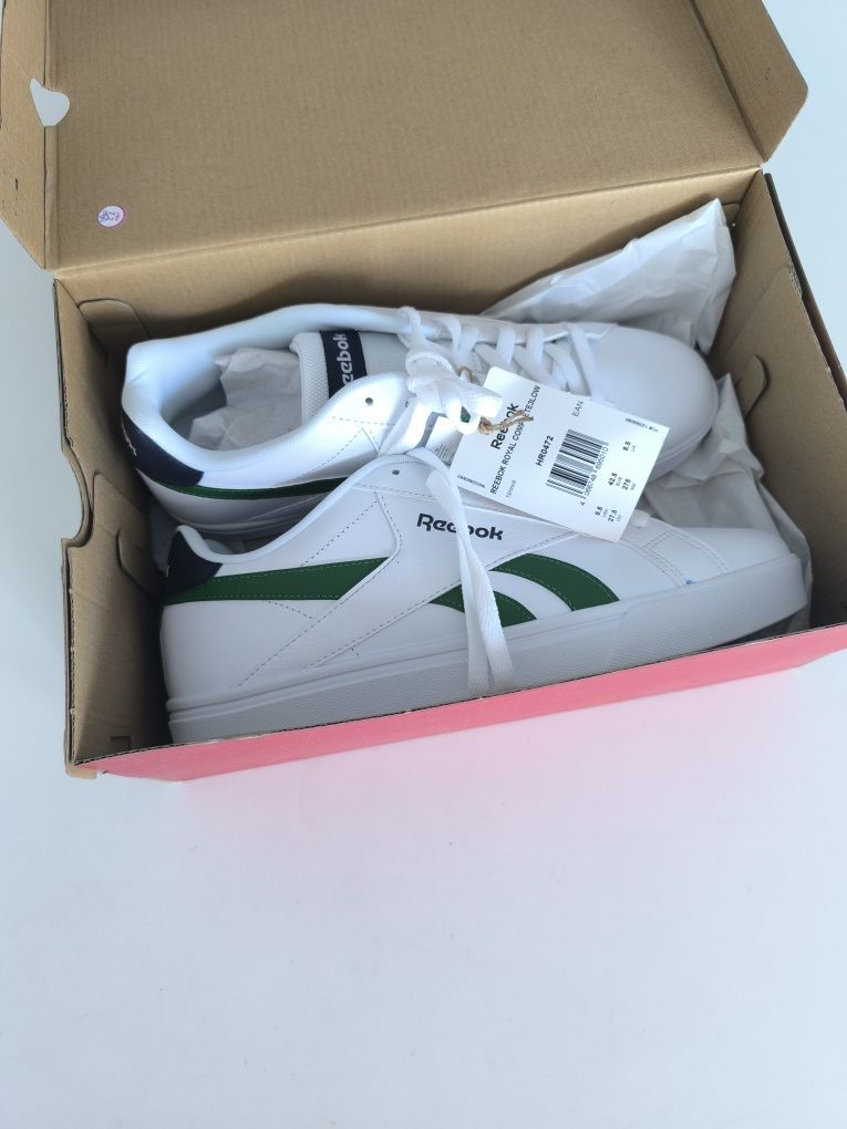 Sapatilha Reebok branca com detalhe verde