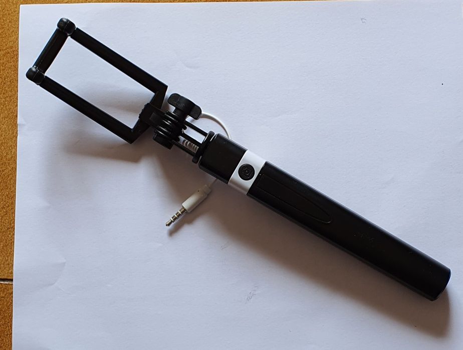 Vara telescopia, comando, telemovel, maq fotografica , fotos, selfie