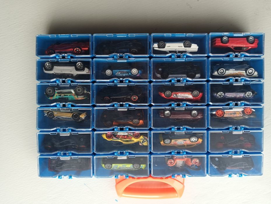 Auta samochody hot wheels