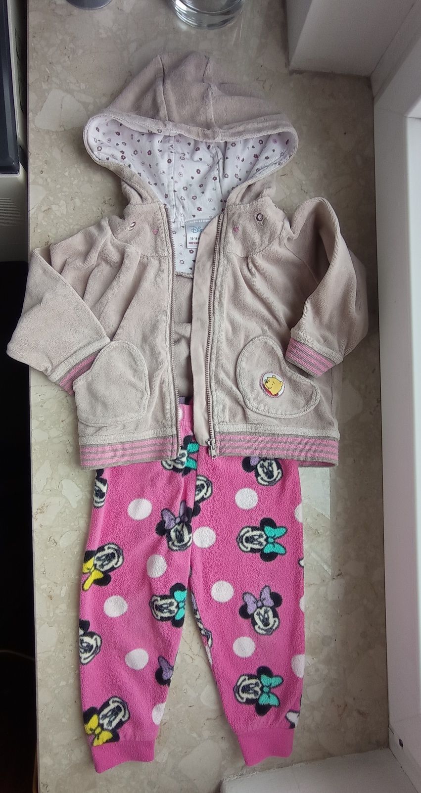 Zestaw dresowy Disney r 86