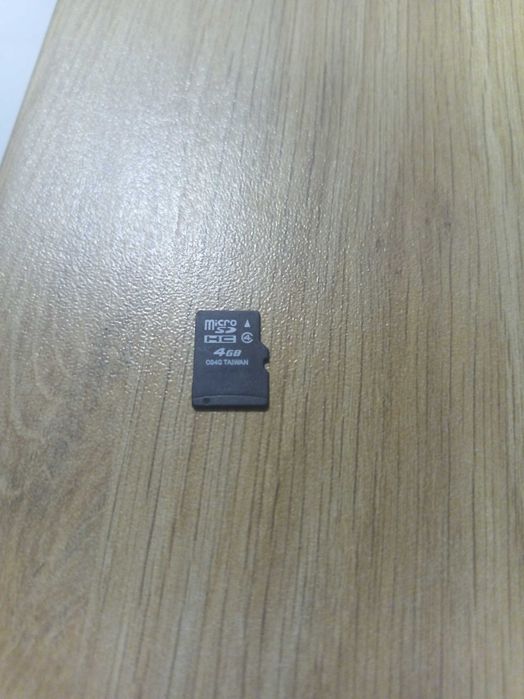 Karta Micro SD 4 GB / HC / Sprawna / DARMOWA DOSTAWA