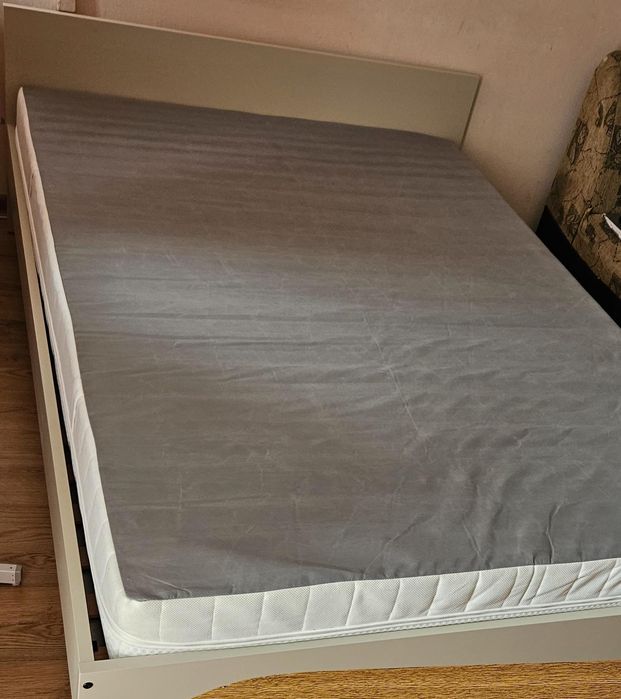 IKEA AKREHAMN  Materac piankowy średnio twardy 140×200cm z łóżkiem
