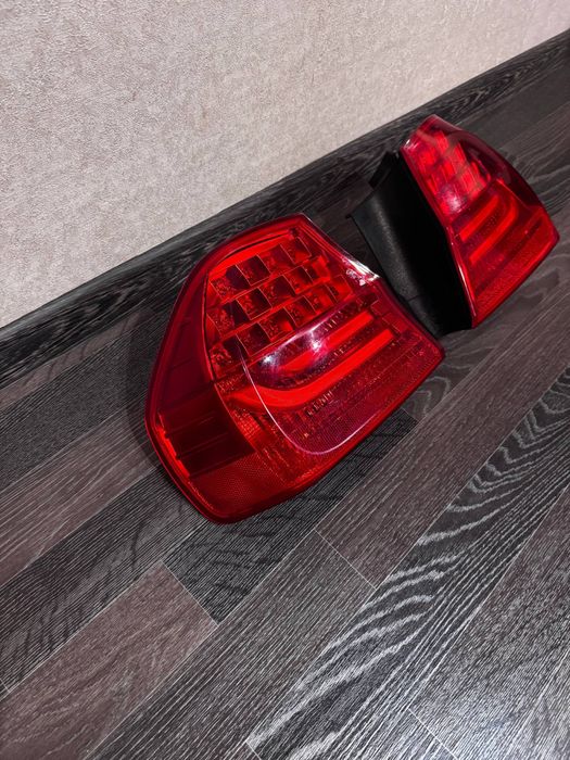 Задні фари BMW e90 рестайлінг (ТОРГ)