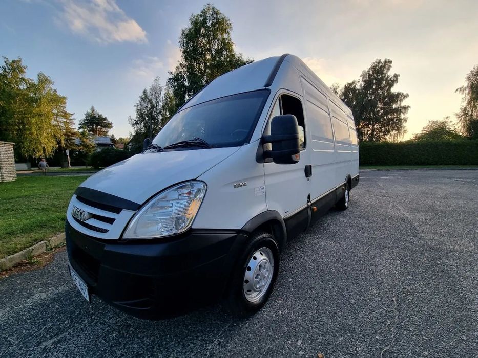 Iveco DAILY  Max długi Max wysoki iveko35s12v doinwestowany2,3HPI