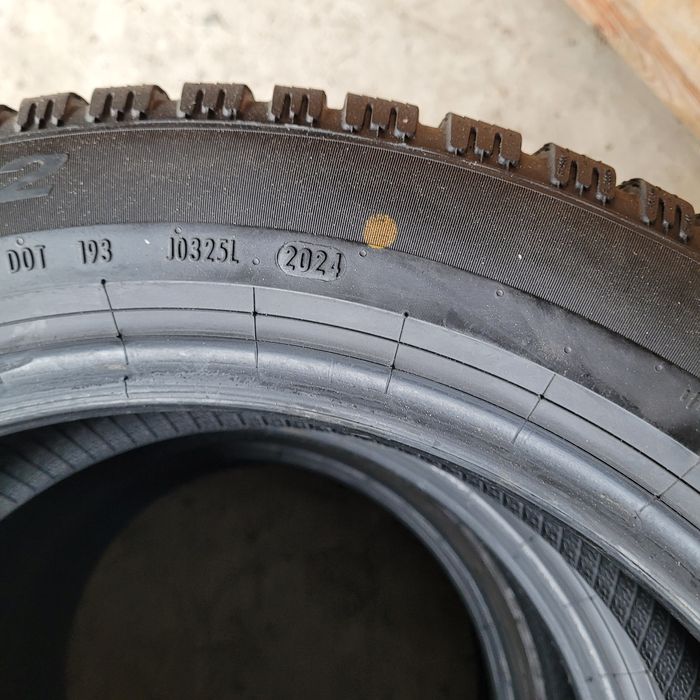 Шини зимові 215/55/17/Pirelli cinturato winter 2